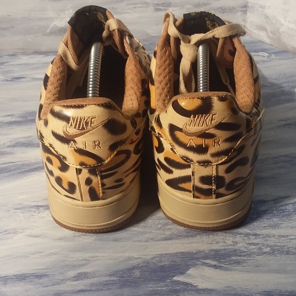 Nike Air Force 1 Leopard Print Men size 10.5 - Picture 4 of 10